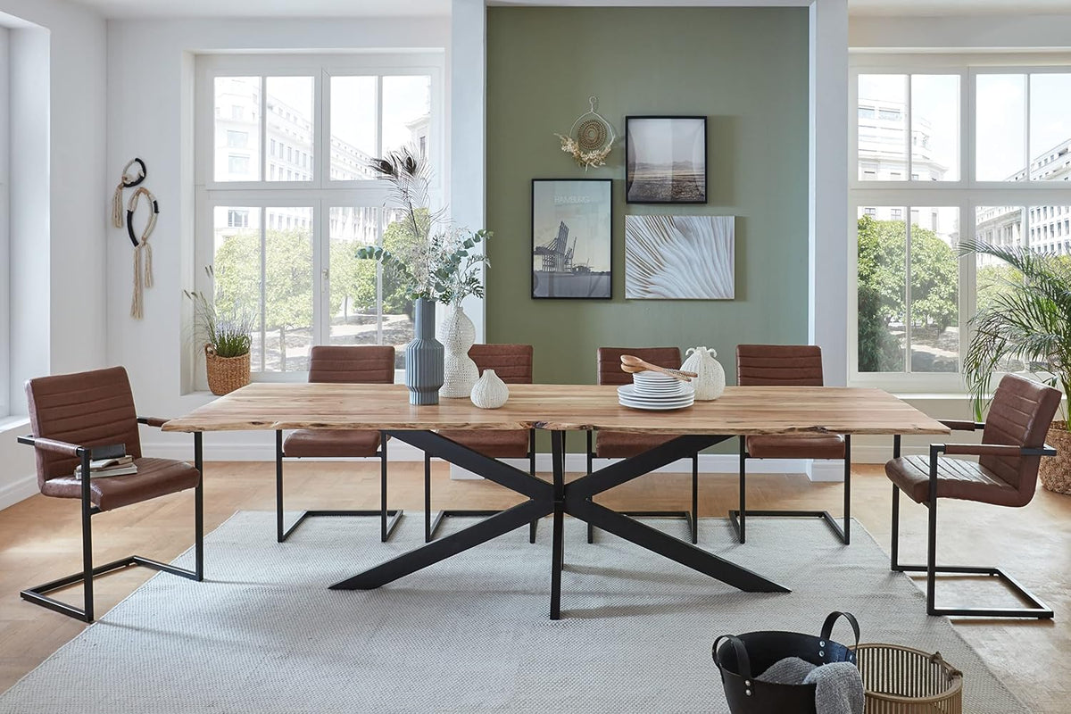 SAM Esstisch, 220 x 100 cm, 26 mm, Natur, Baumkantentisch Clara, Akazienholz naturfarben & massiv, mit schwarzem Spider-Metallgestell