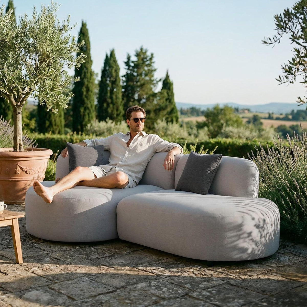 Sofa IDIMEX, Hellgrau, Set Outdoor- Sorrento mit Abdeckhaube